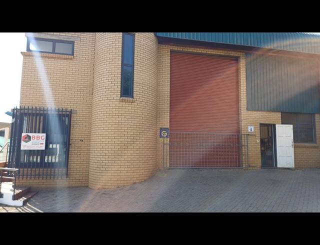 INDUSTRIAL PROPERTY TO RENT IN ROOIHUISKRAAL